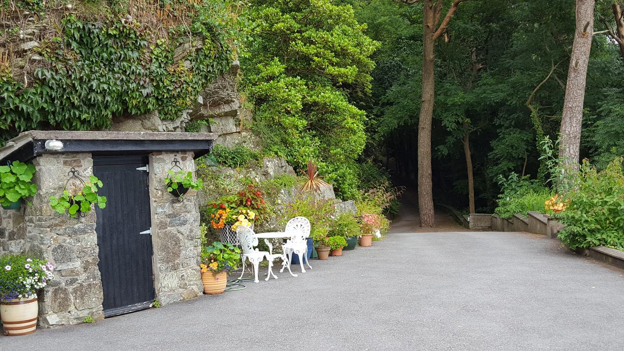 Rocklands House Bed And Breakfast Kinsale Exterior photo