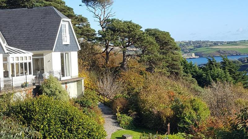 Rocklands House Bed And Breakfast Kinsale Exterior photo